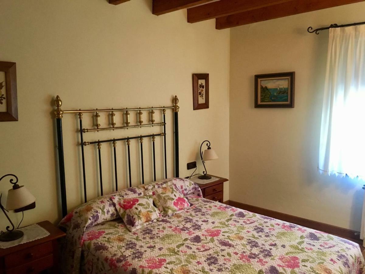 Hospedaje Casa Amalia ケベダ エクステリア 写真
